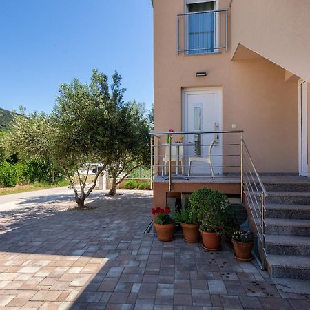 Apartments Viktorija 2 巴斯卡 客房 照片