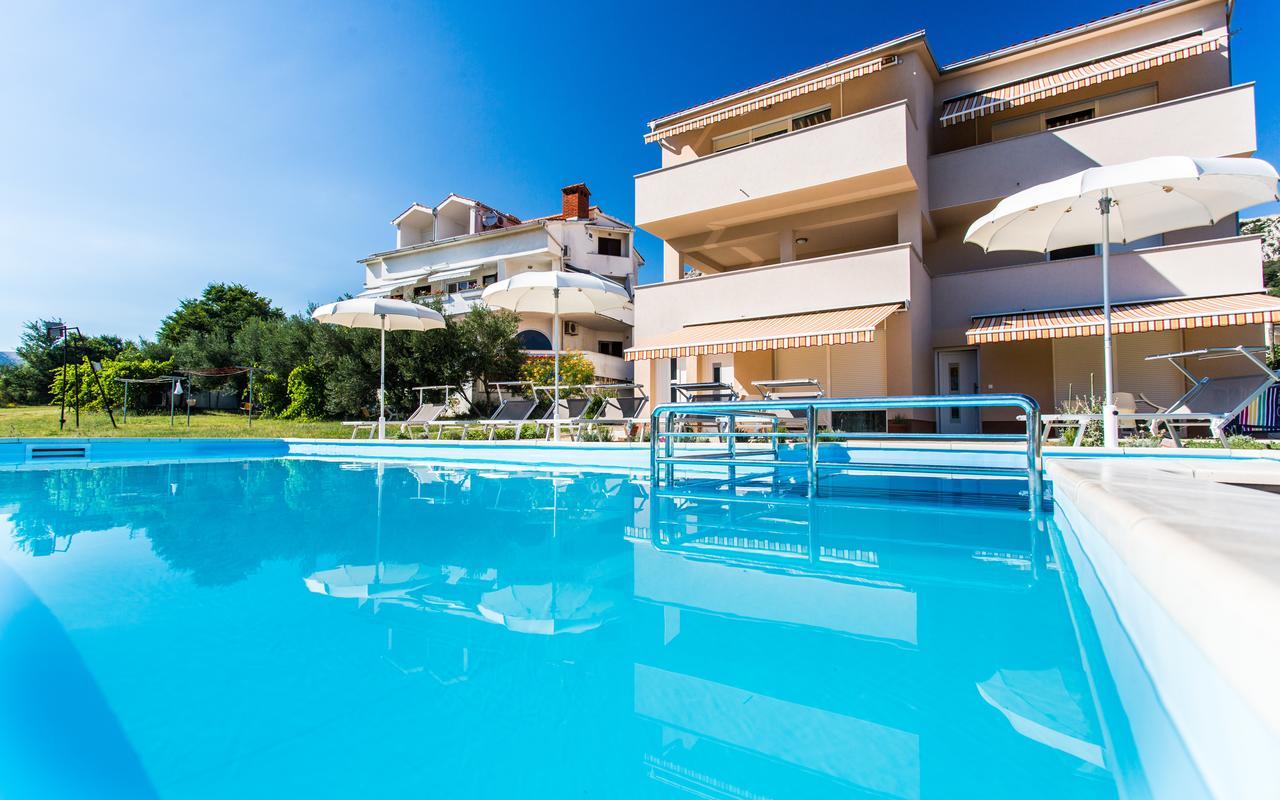 Apartments Viktorija 2 巴斯卡 外观 照片