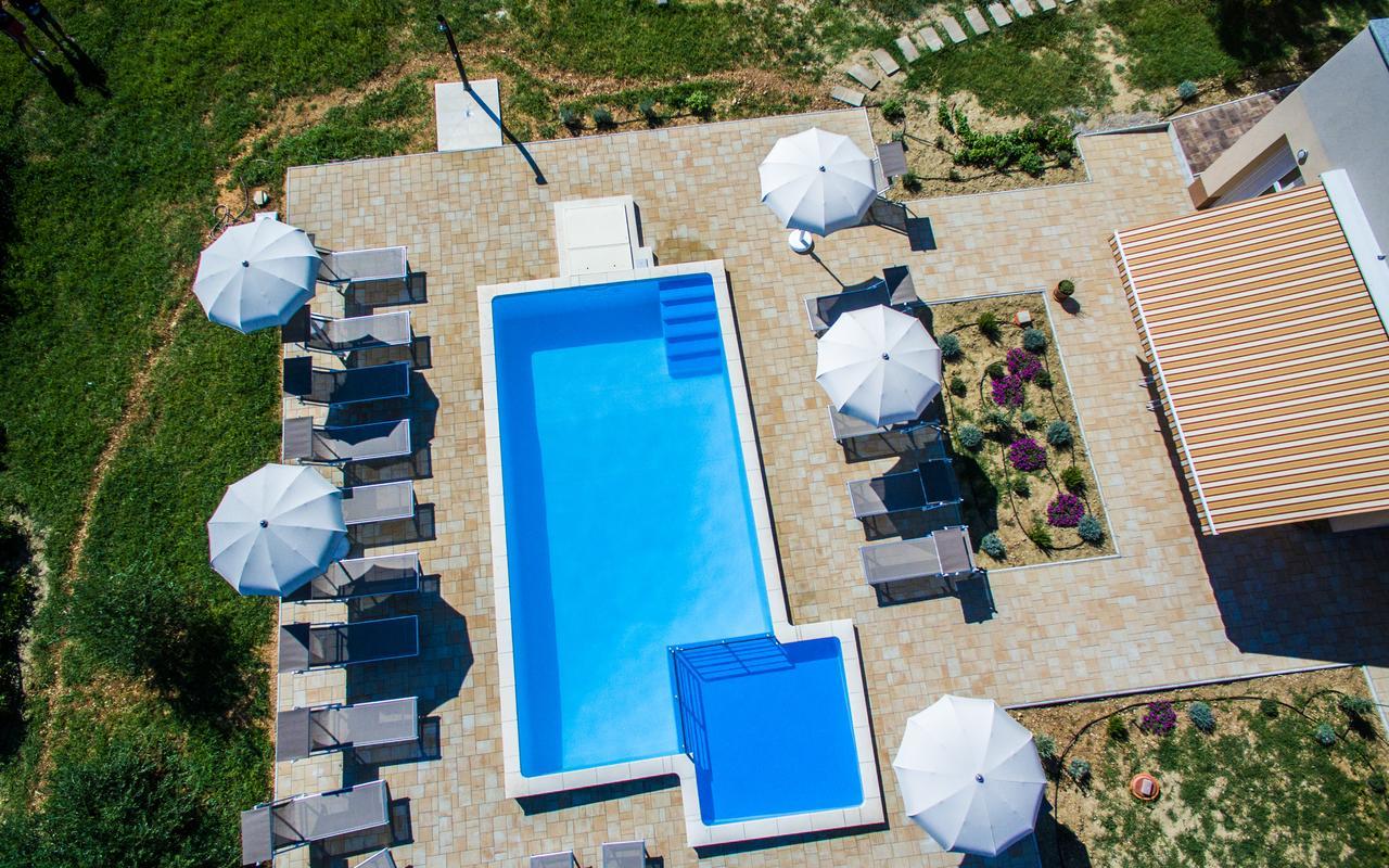 Apartments Viktorija 2 巴斯卡 外观 照片