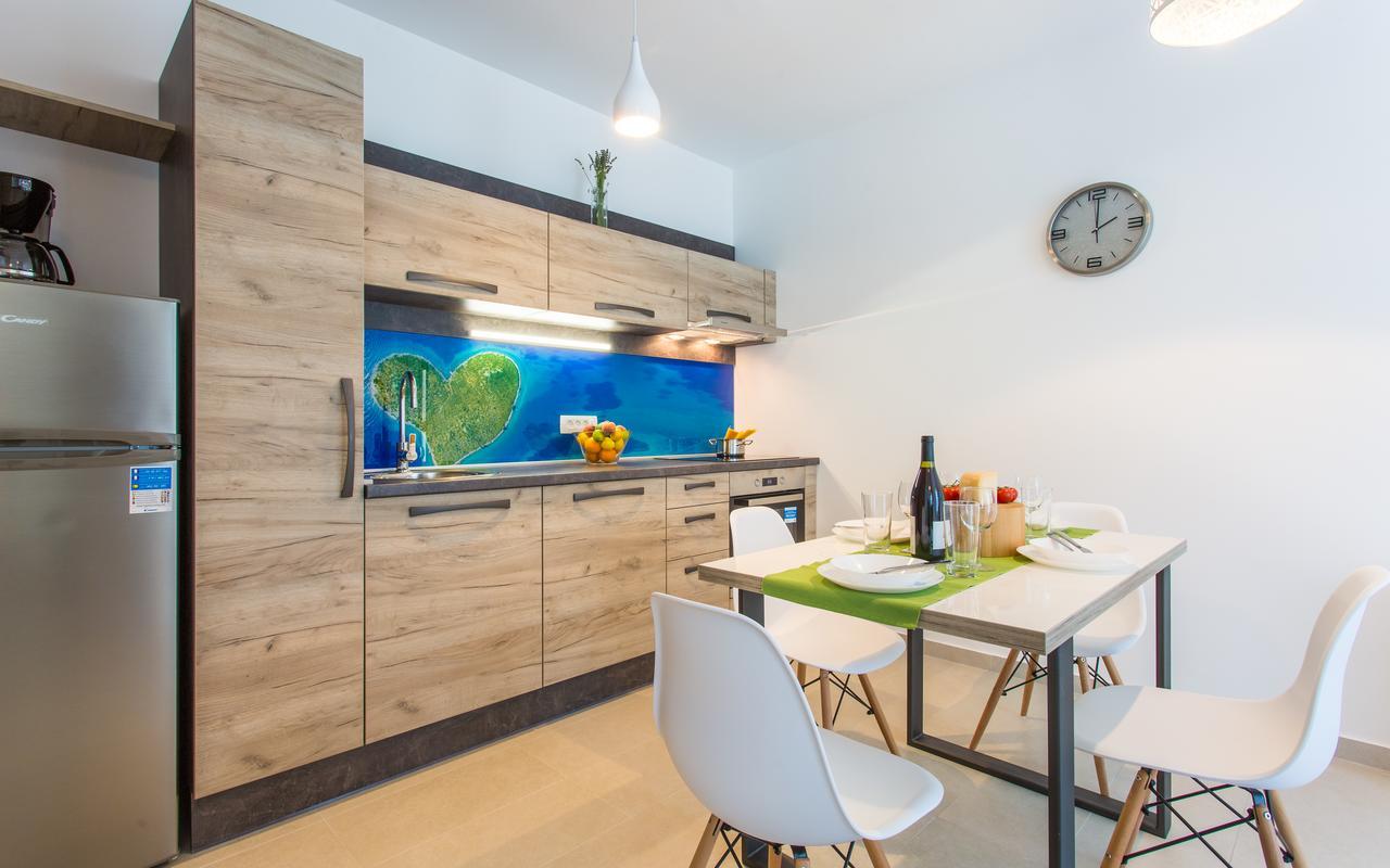 Apartments Viktorija 2 巴斯卡 外观 照片