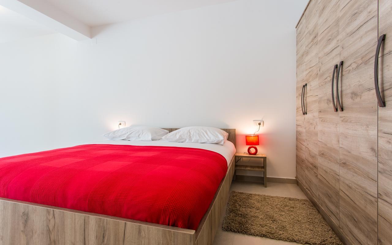 Apartments Viktorija 2 巴斯卡 外观 照片