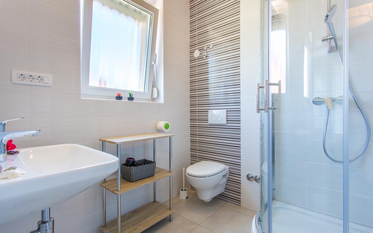 Apartments Viktorija 2 巴斯卡 外观 照片