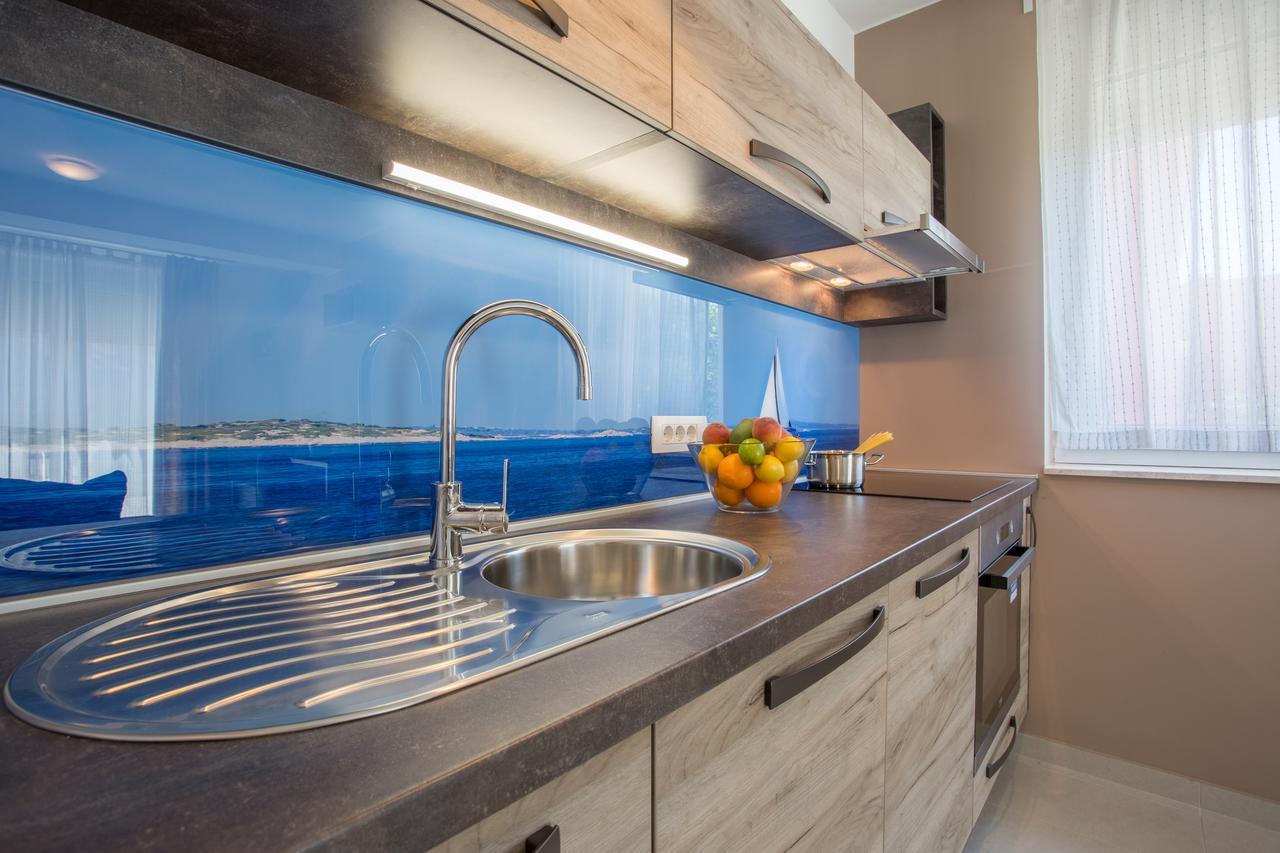 Apartments Viktorija 2 巴斯卡 外观 照片