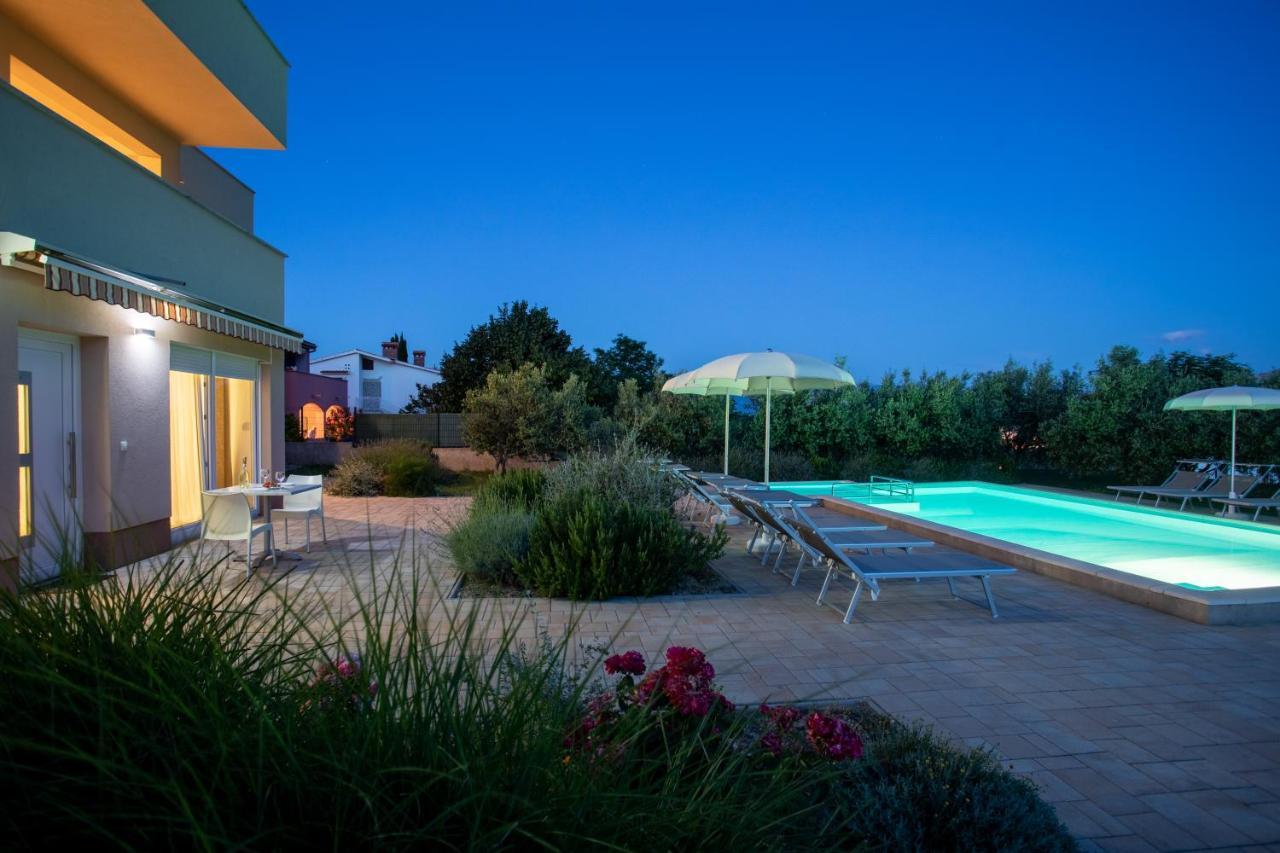 Apartments Viktorija 2 巴斯卡 外观 照片